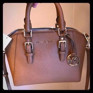 NWT Michael Kors Ciara Satchel Medium